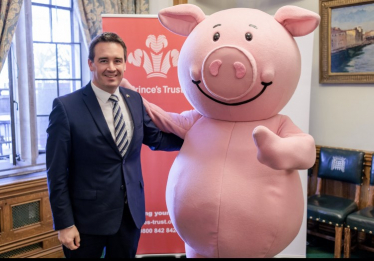 MP joins Percy Pig to celebrate success of 'Marks and Start' programme       